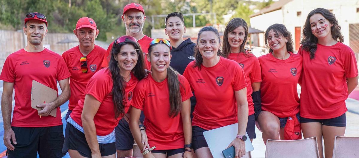 Voluntarios del sector de natación. Voluntarios del sector de natación.
