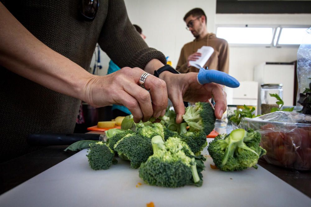 Finestrat enseña a los alumnos a comer de forma saludable