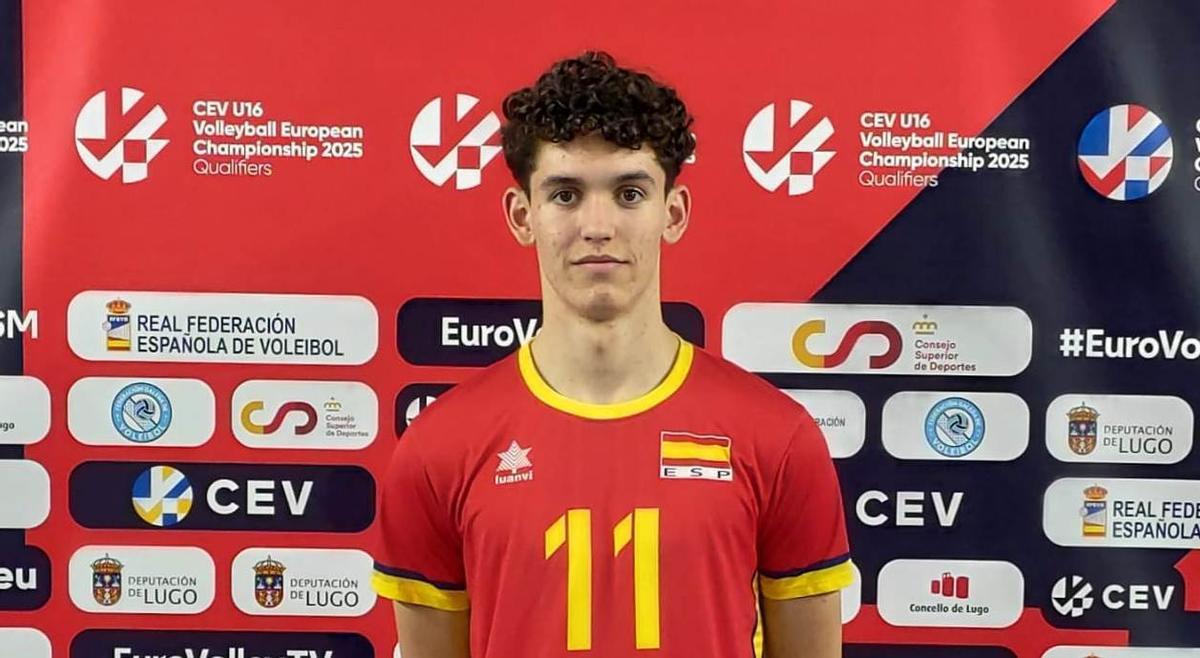 Germán Quintero, con la selección española de voleibol.