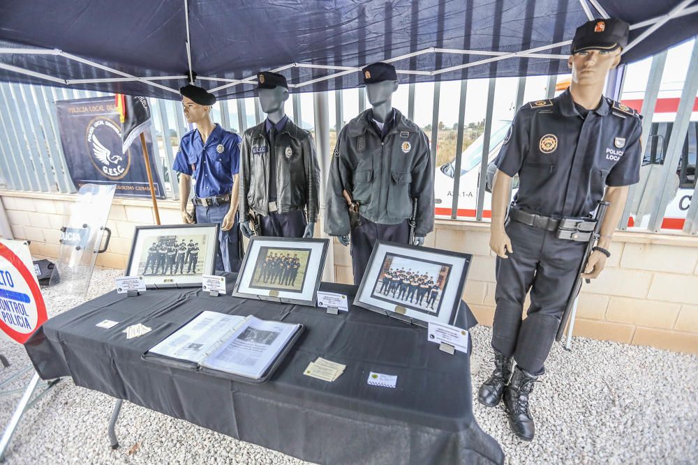 Exhibición policial en Granja de Rocamora