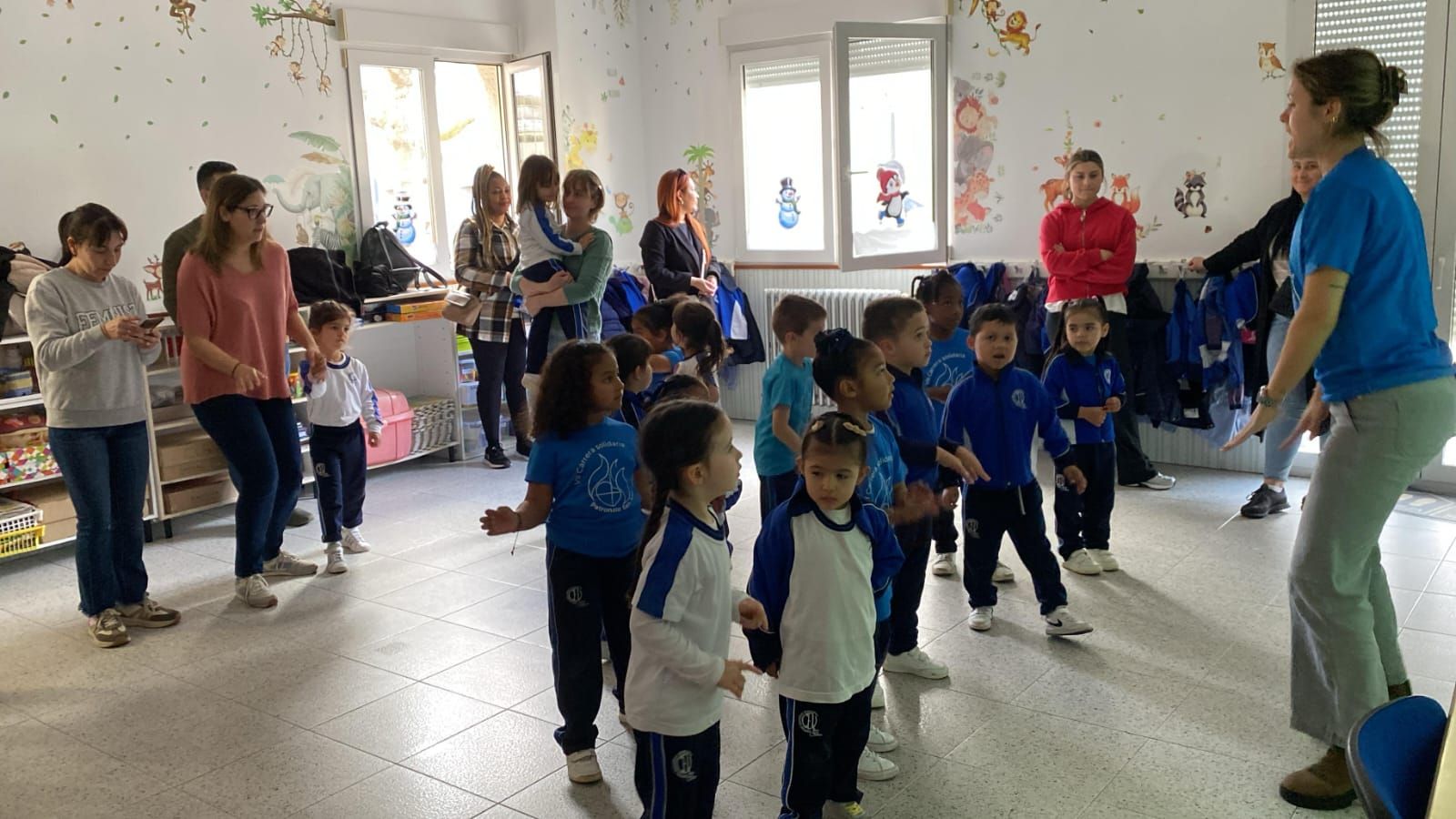 Fiesta colegial en el Patronato por San José (en imágenes)