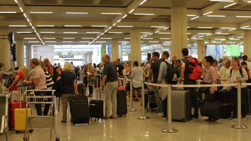 Putzkräfte am Flughafen Mallorca über Ostern zum Streik aufgerufen