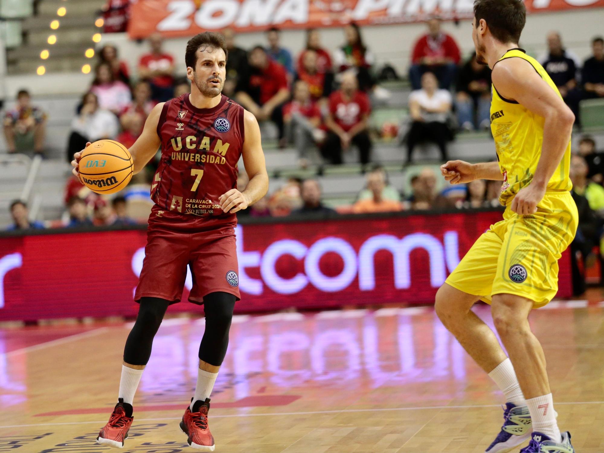 Las imágenes del partido UCAM Murcia - Falco Vulcano