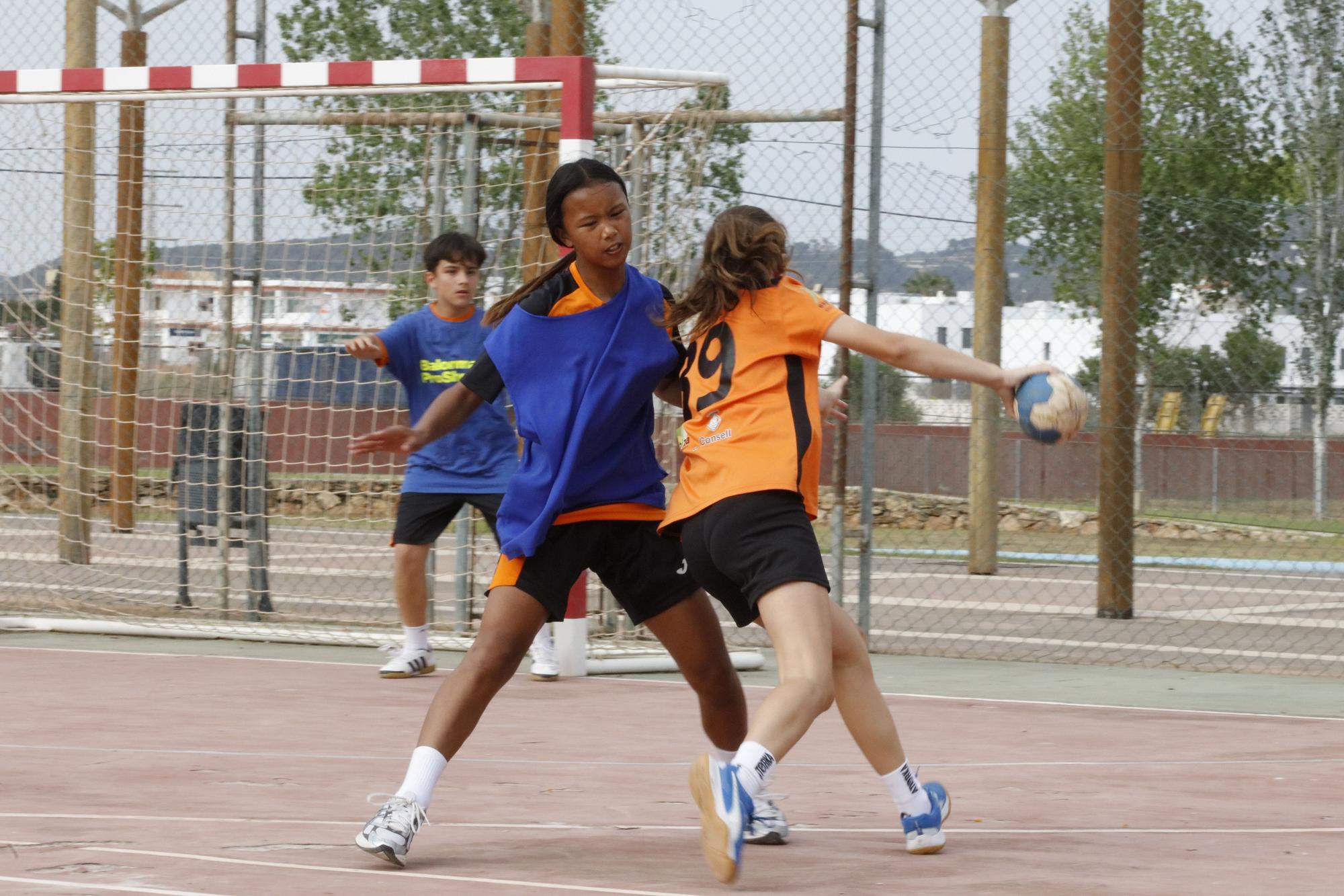 Diada de balonmano en sa Blanca Dona