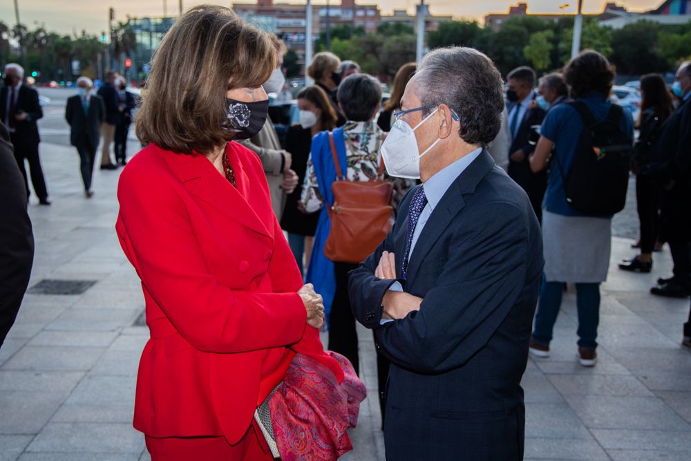 Llegada de invitados a la gala de entrega de los Premios Levante-EMV 2021