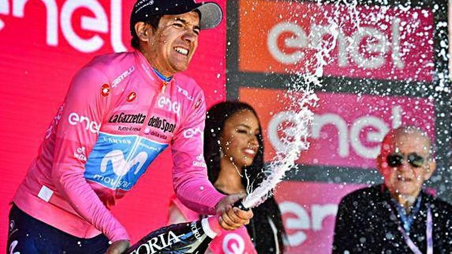 Ciclisme Richard Carapaz s&#039;endú el Giro d&#039;Itàlia