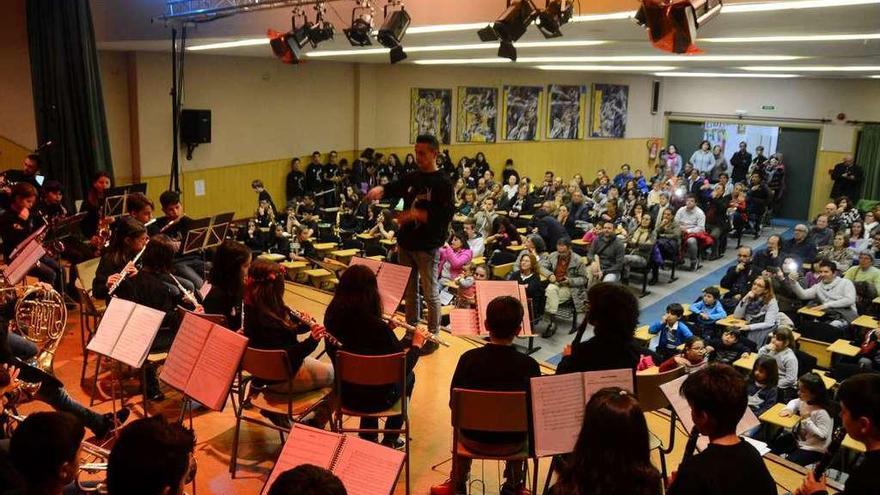 Un momento del concierto que ofrecieron los alumnos de la Escola de Música. // Gonzalo Núñez