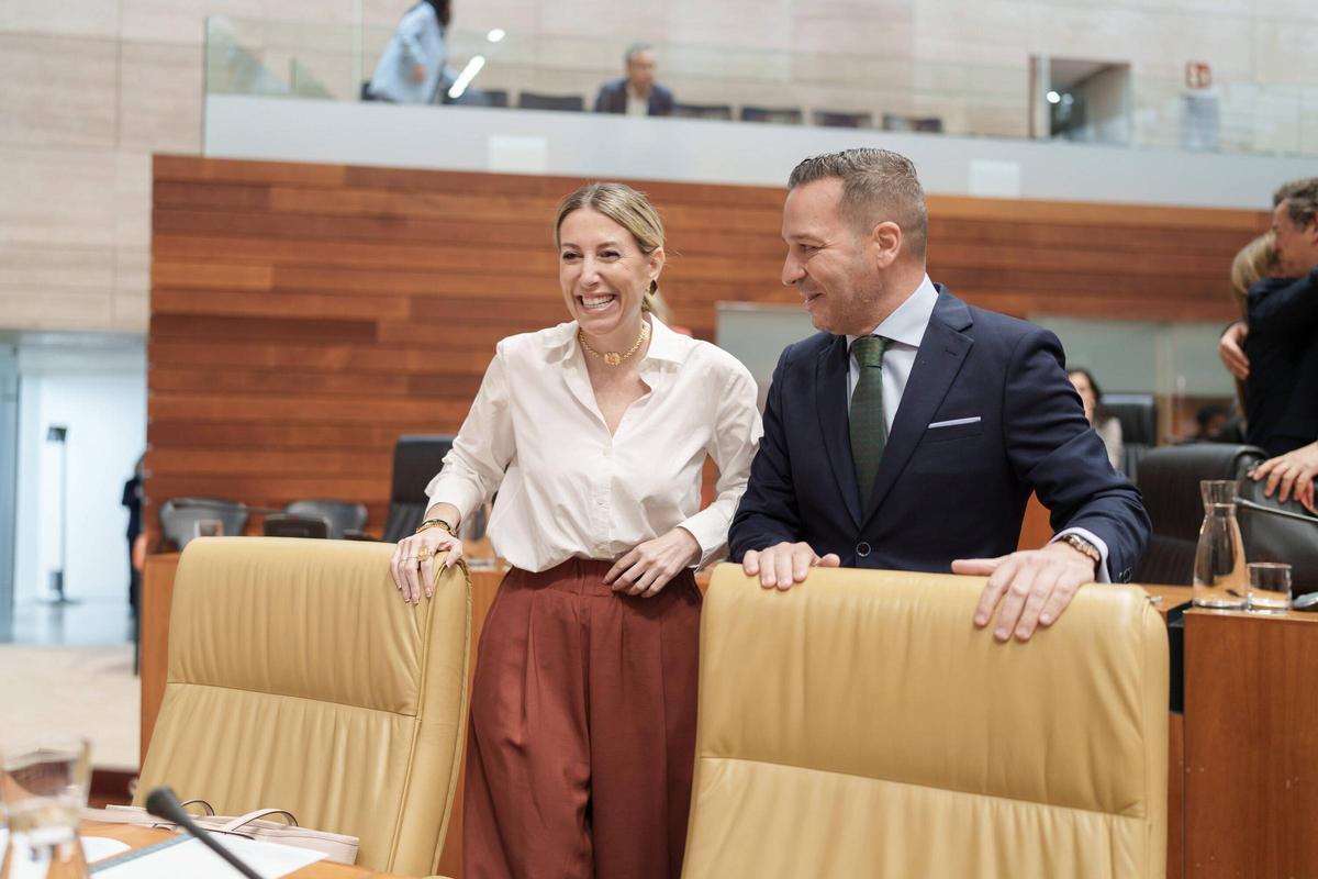 Fotogalería | Primer pleno de la nueva Legislatura en la Asamblea de Extremadura, en imágenes