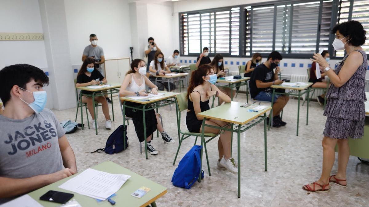 La Selectividad 2020 ha comenzado esta mañana en Valencia, Alicante y Castelló.