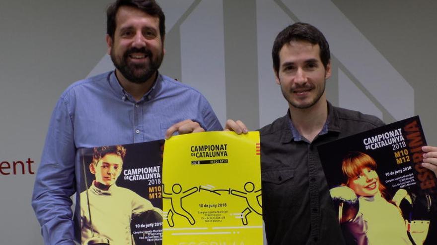 Jordi Serracanta i Daniel Bello amb els cartells anunciadors del campionat