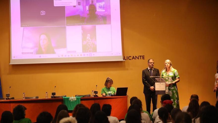 El proyecto LARA recopila más de 43.000 muestras de voz de u