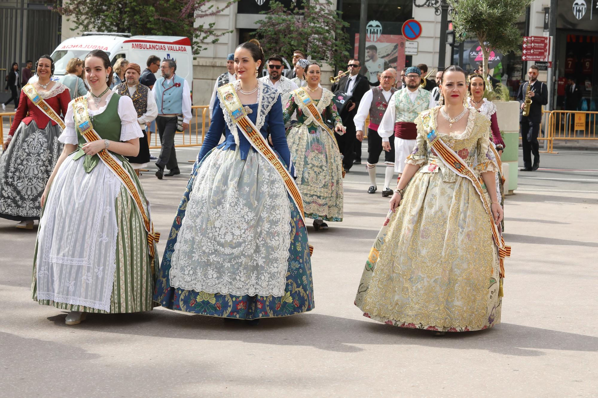 Entrega de los premios de las Fallas 2022 a las comisiones (II)