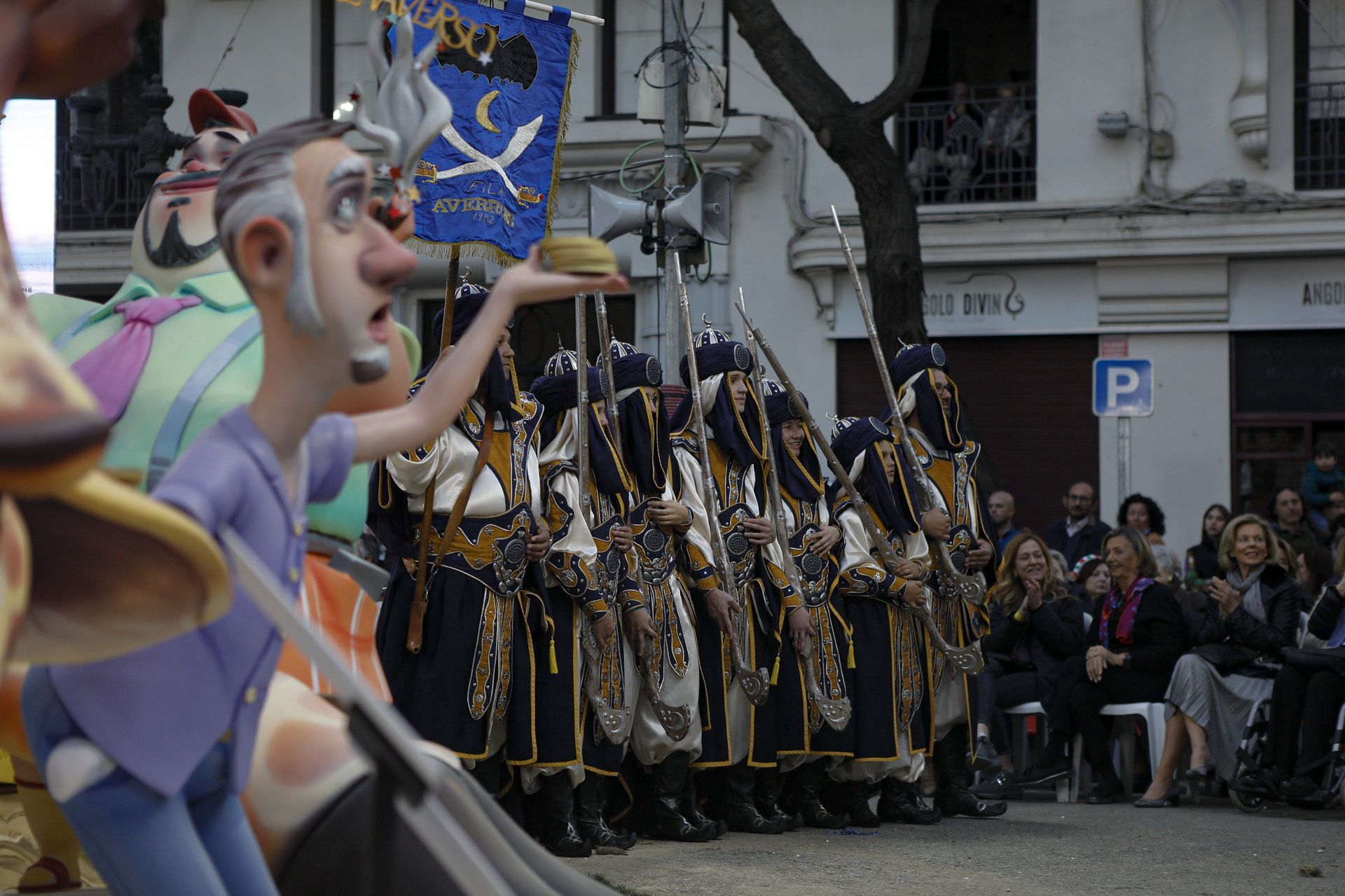 Parada Mora de Almirante en las Fallas de 2023