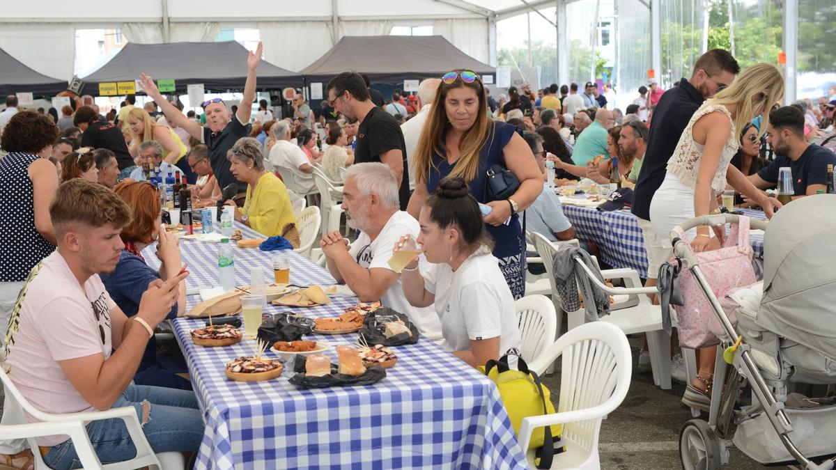 Hasta ayer por la tarde se despacharon más de 4.000 raciones de pulpo.