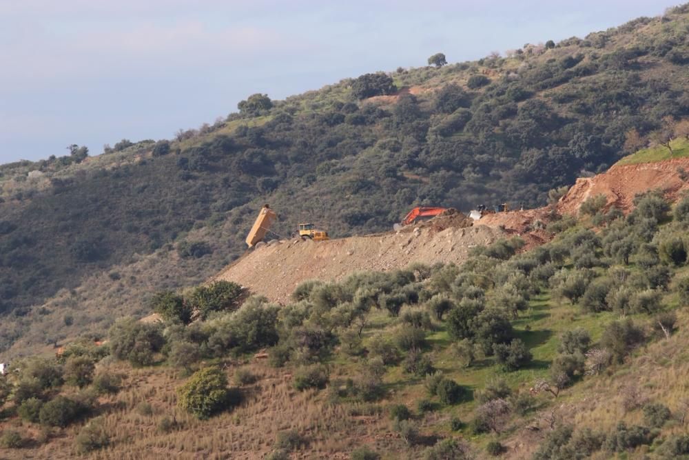 Avanzan los trabajos de rescate de Julen en Totalán