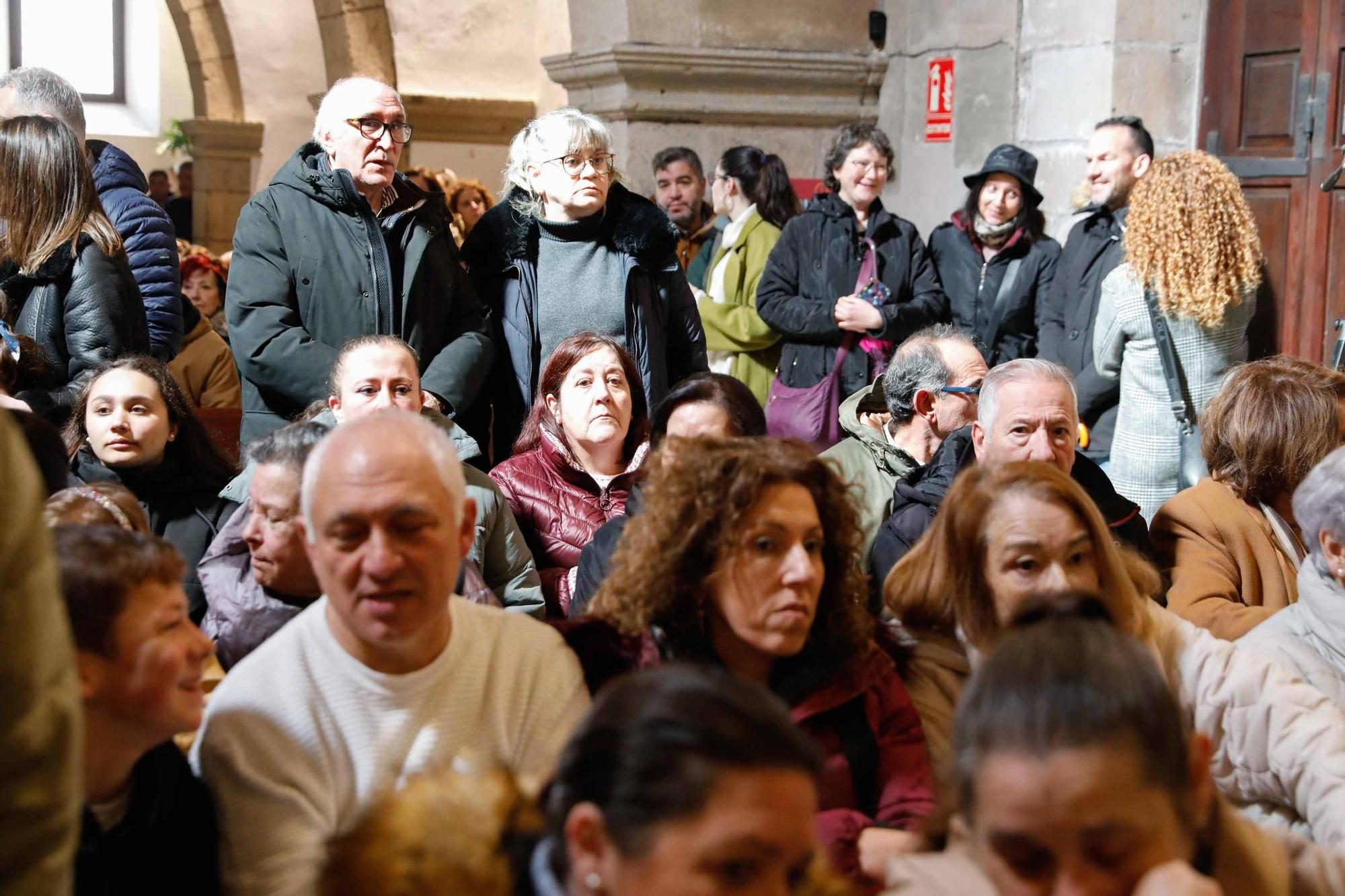 EN IMÁGENES: Así fue el certamen de bandas que dio comienzo la Semana Santa de Avilés