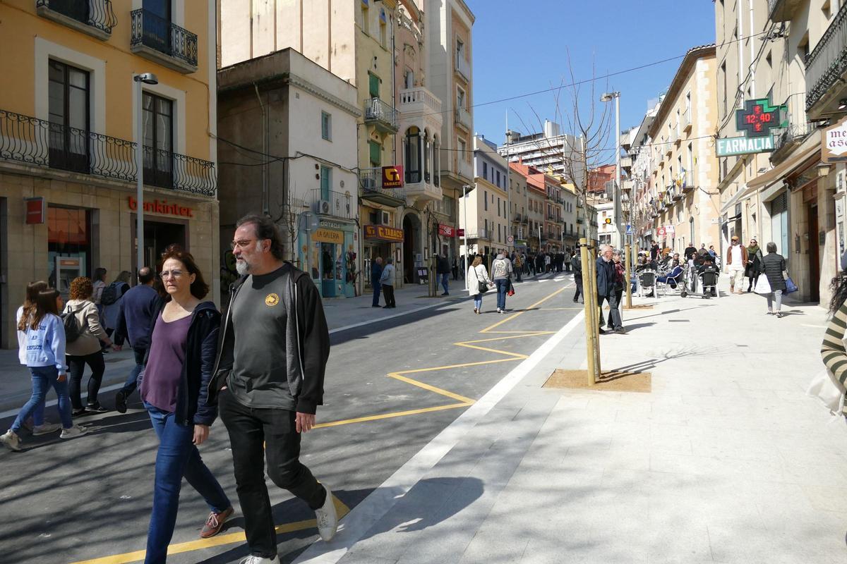 EN IMATGES | Figueres celebra la inauguració de la nova pujada del Castell enmig d'un ambient festiu