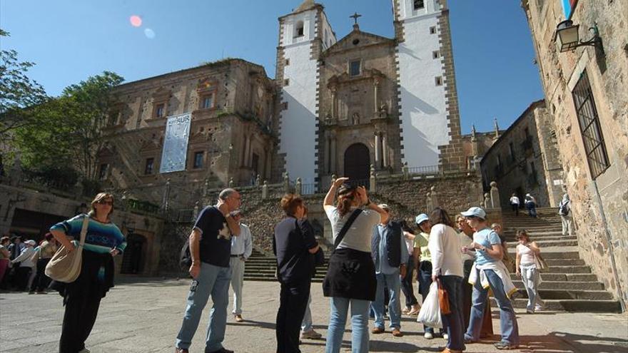 Amplían el concepto de alojamiento rural a pueblos extremeños con hasta 20.000 habitantes