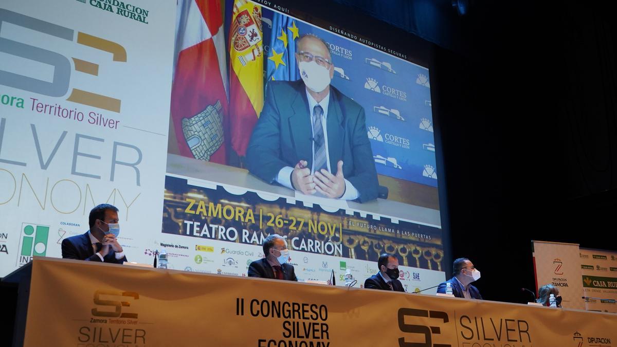 Luis Fuentes, vía telemática, durante el congreso de Silver Economy.