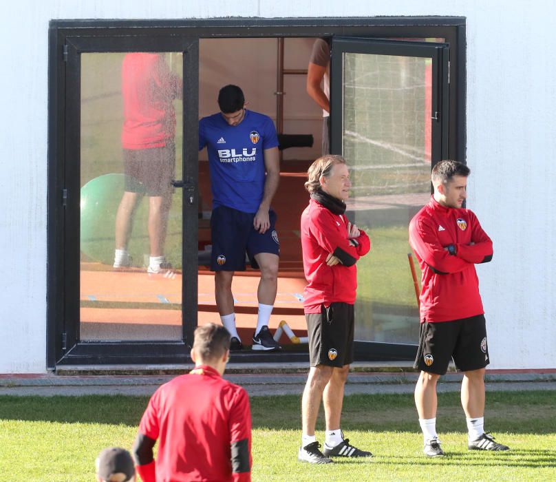 El Valencia entrena en domingo tras empatar ante e