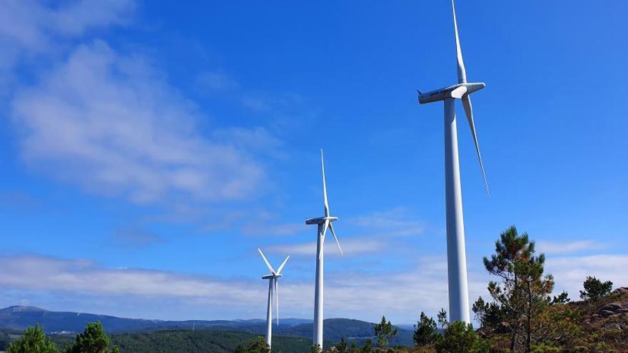 La Xunta autoriza definitivamente 75 parques eólicos tras reducir la potencia a uno de cada tres
