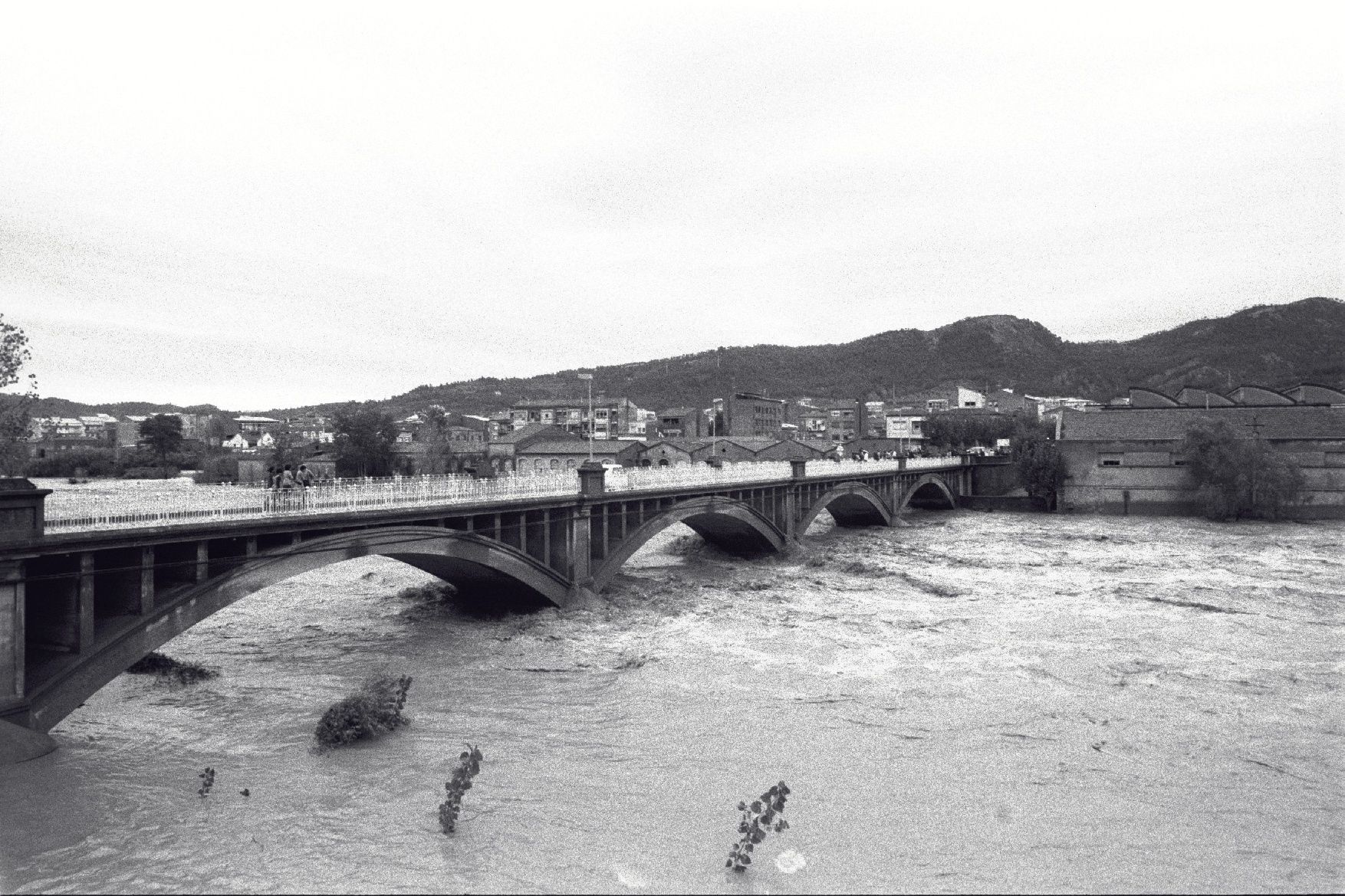 Els aiguats del 8 de novembre del 1982 a les conques del Llobregat i del Cardener, en imatges