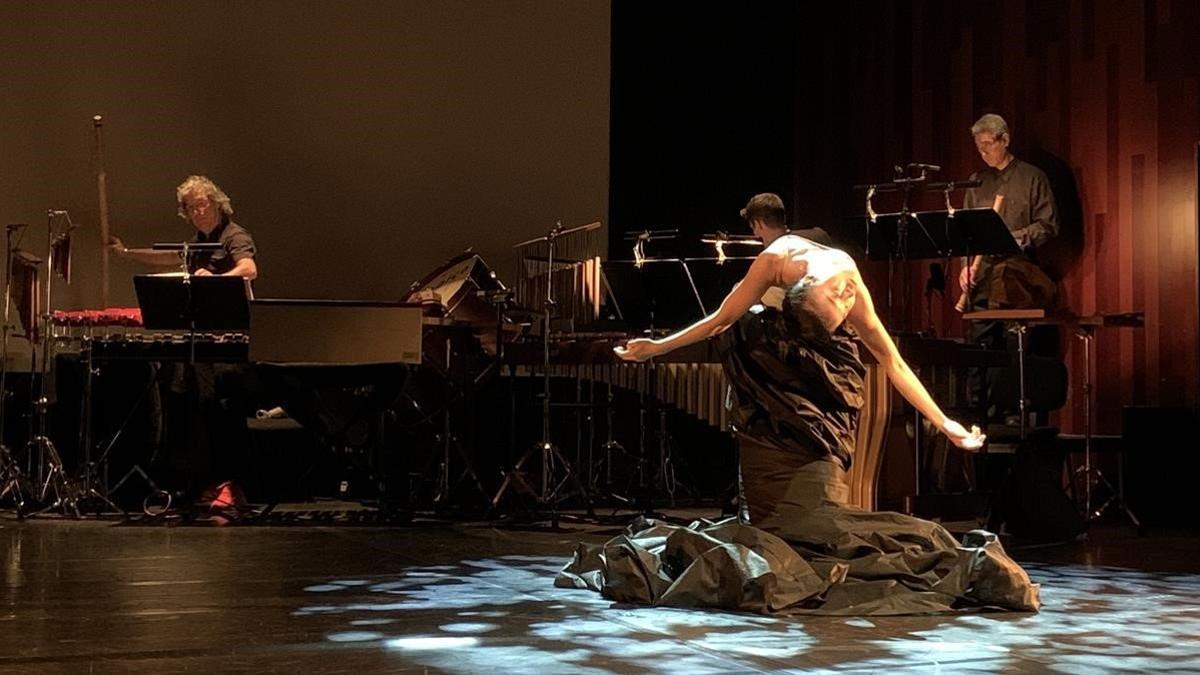 Un momento del espectáculo de homenaje a Martha Graham en el Auditori