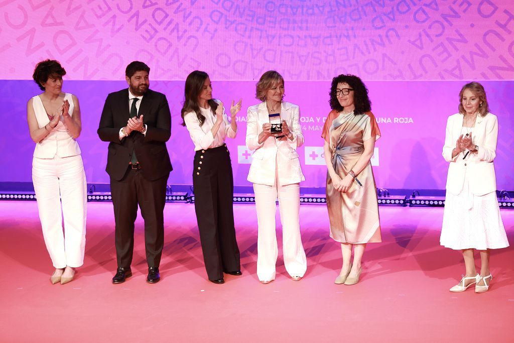 Las imágenes de la reina Letizia en el acto en Murcia por el Día Mundial de la Cruz Roja