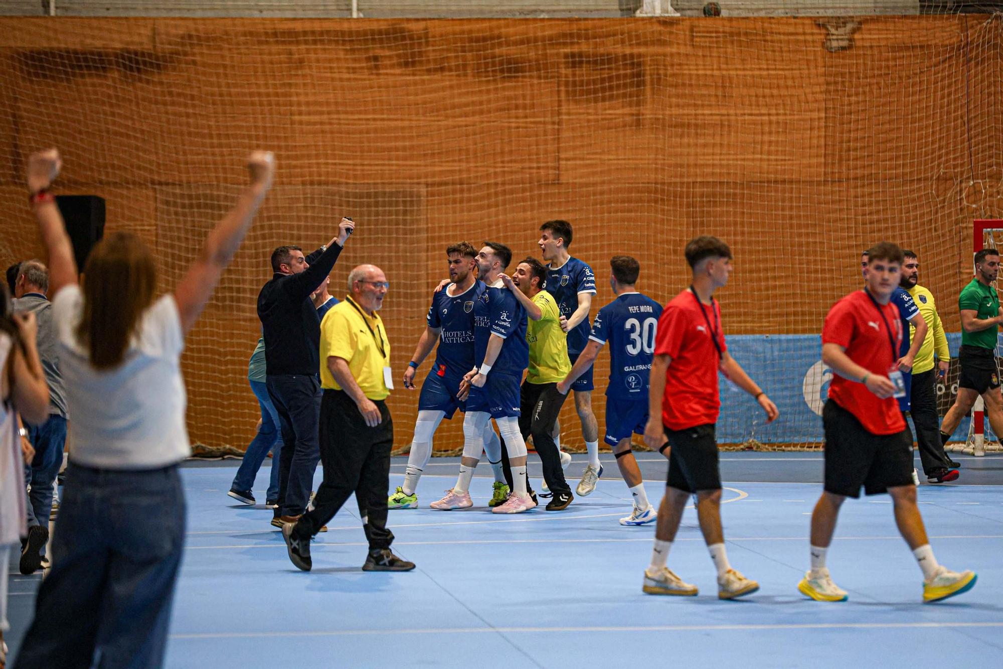 Fase de ascenso a la División de Honor Plata: OAR Attica 21 29 - 28 Sant Joan