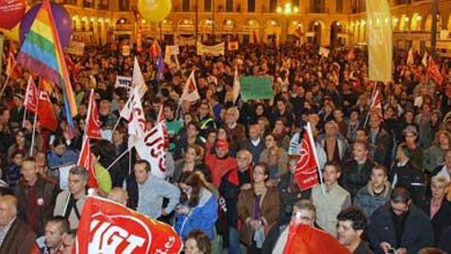 14N: Más de 50.000 personas se manifiestan en Palma, según la Delegación del Gobierno