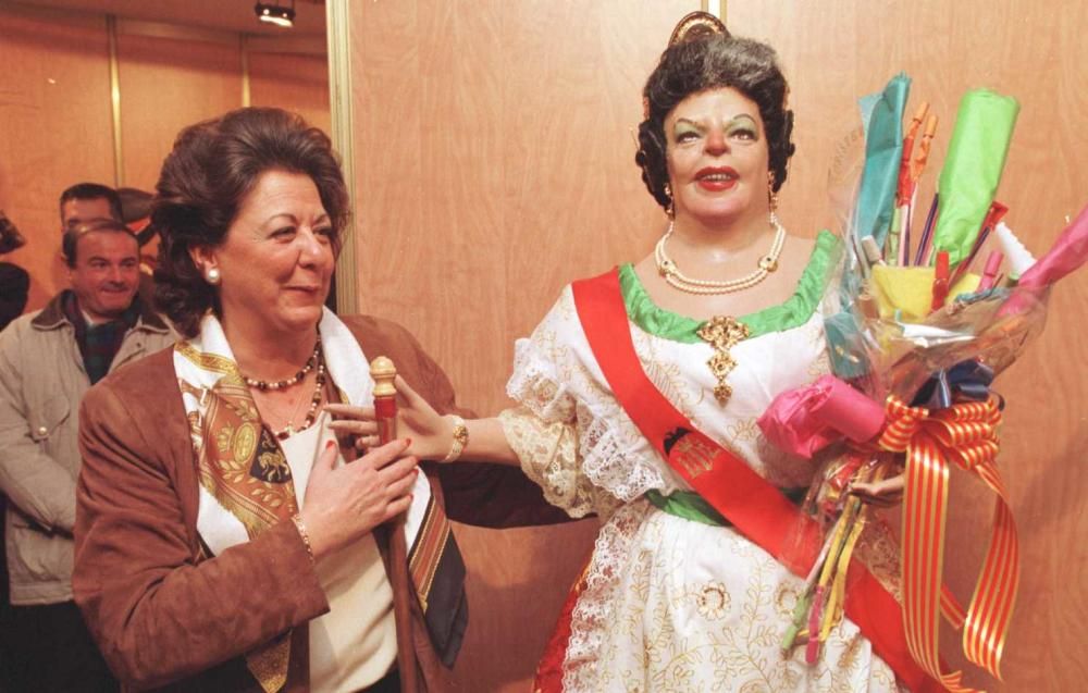 Rita Barberá como ninot de falla