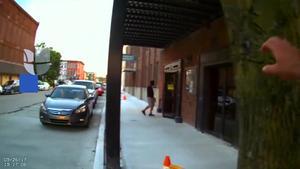 La policia d’Indiana dispara per accident a un actor armat 