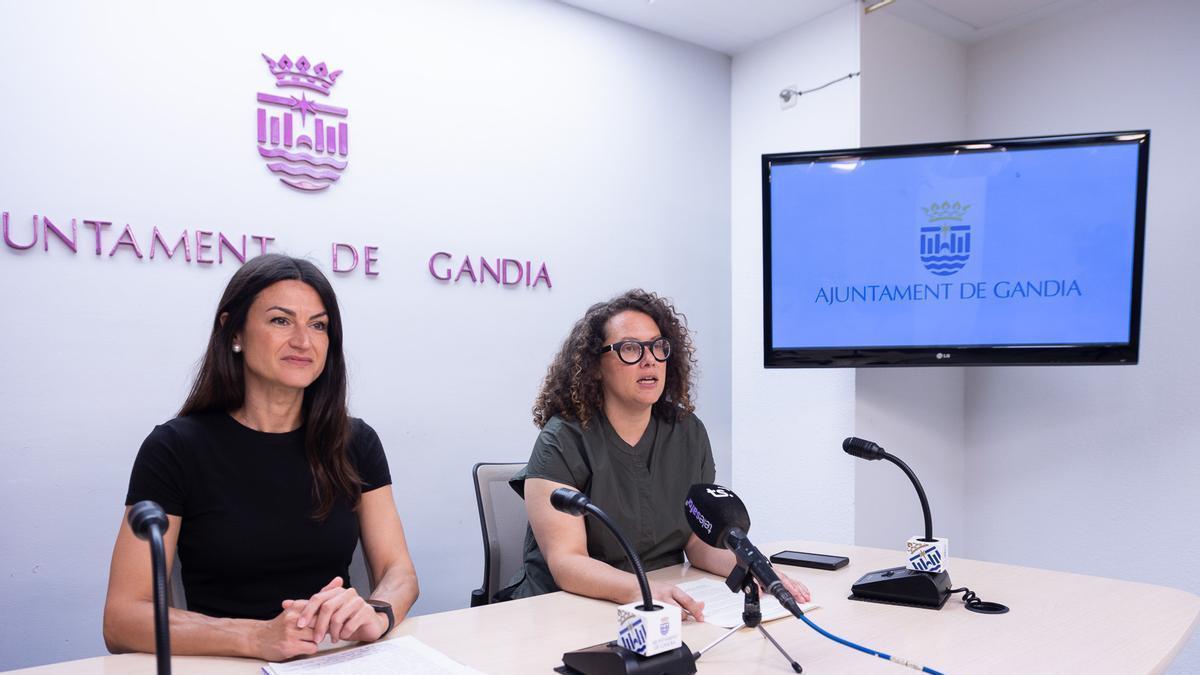 Sendra e Izquierdo durante la rueda prensa.