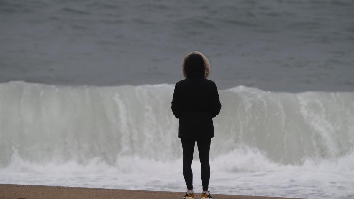 Olas en la Barceloneta