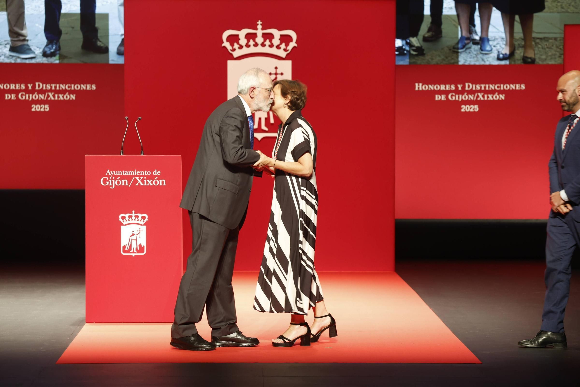 La entrega de medallas y distinciones de Gijón, en imágenes