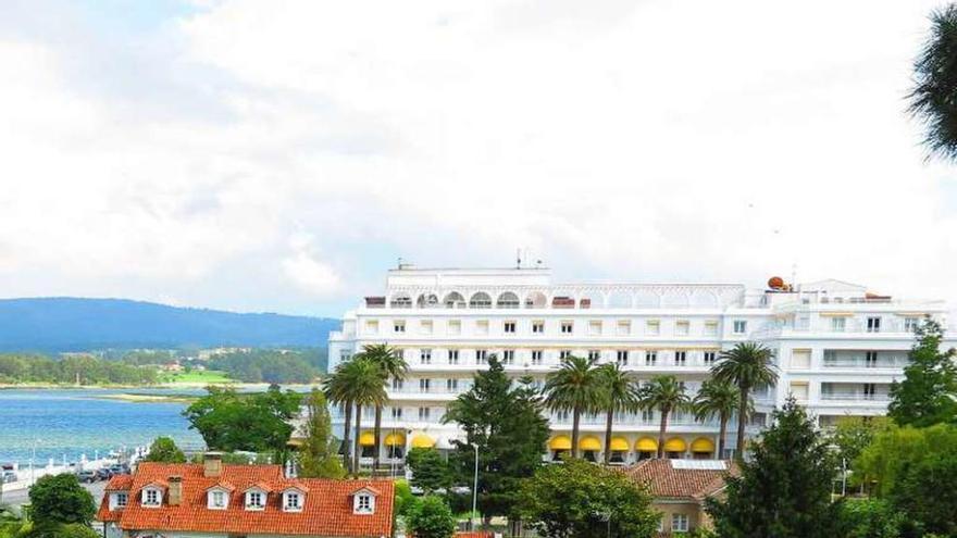 El Eurostars Gran Hotel La Toja, en A Toxa. // Muñiz