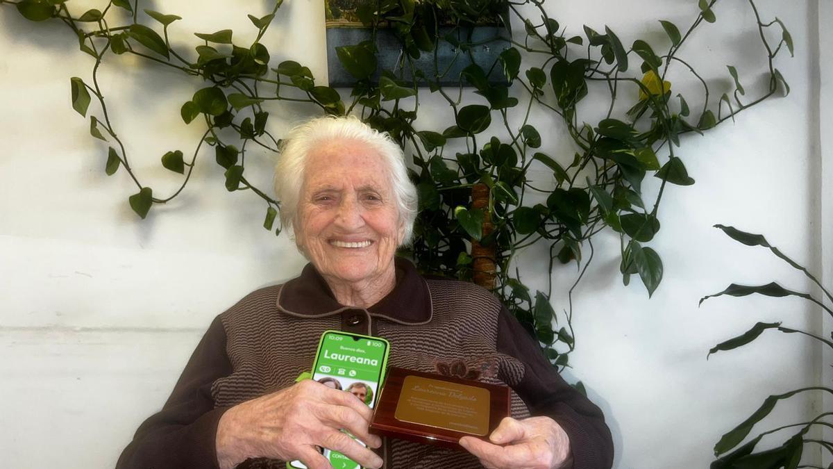 Video | Una extremeña de 101 años participa en la videollamada más longeva del mundo