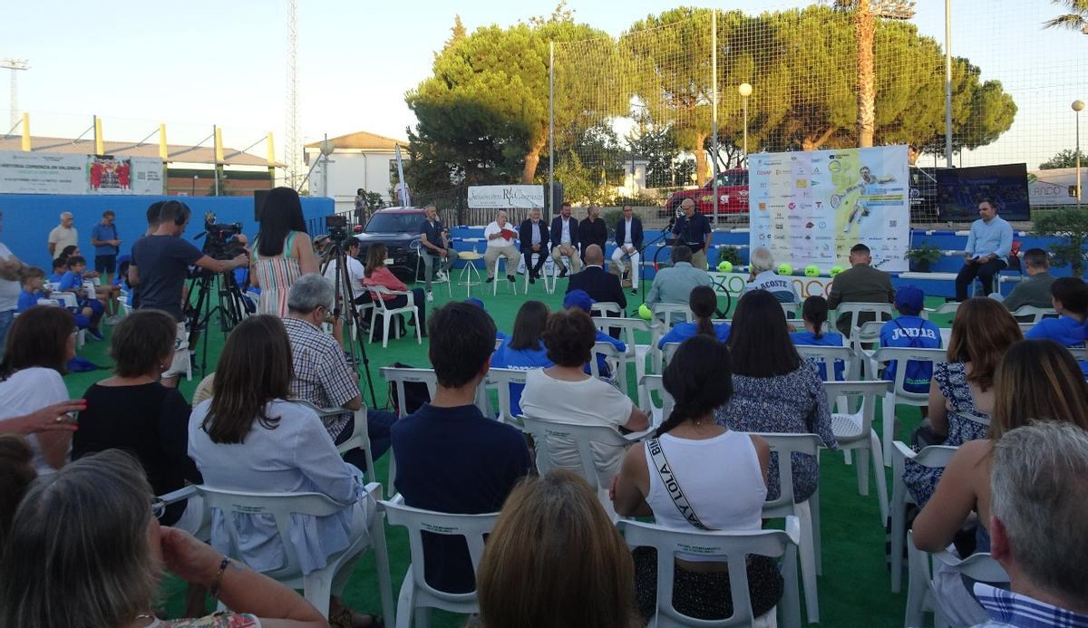 Público asistente a la presentación del Open Ciudad de Pozoblanco.