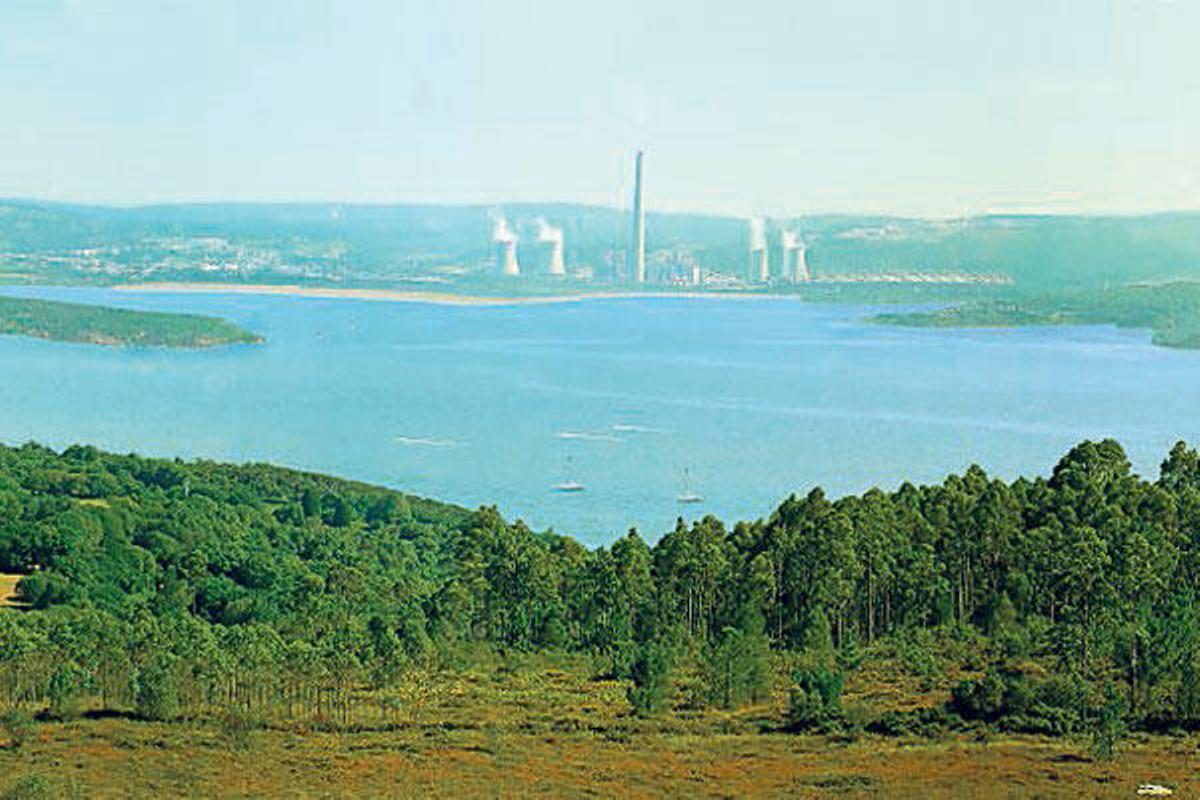 La mina de As Pontes, el mayor lago de España