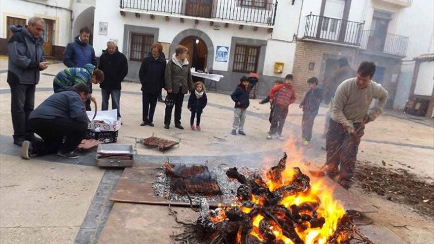 La localidad mantiene vivas las tradiciones de invierno