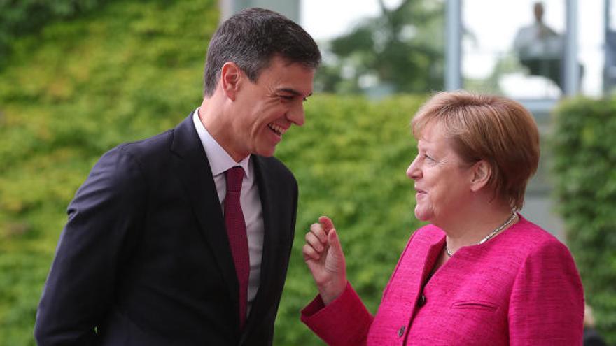 Sánchez se reúne con Merkel para tratar los temas del próximo Consejo Europeo