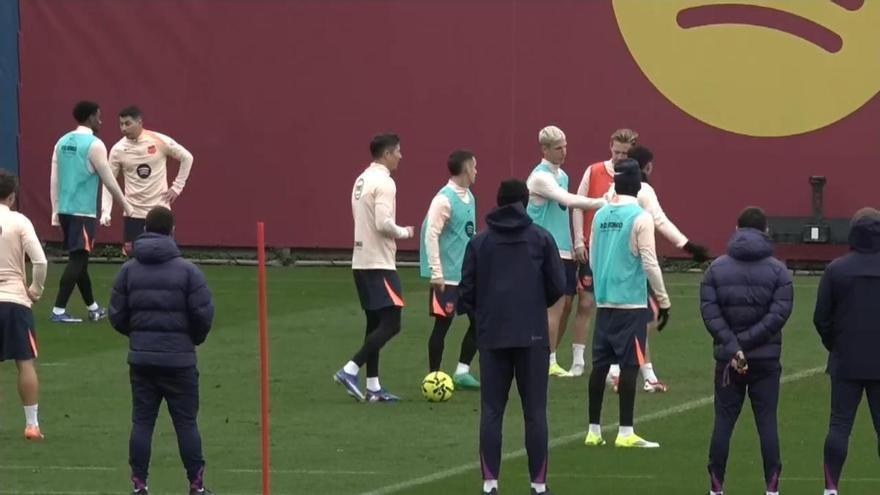 Raphinha, en el gimnasio, y Dro, pendiente de resolver su futuro, ausencias en el entrenamiento del Barça