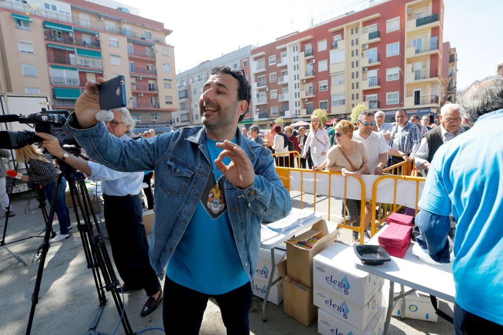 I Entrada de la Clòtxina y 60 aniversario del Mercado del Cabanyal