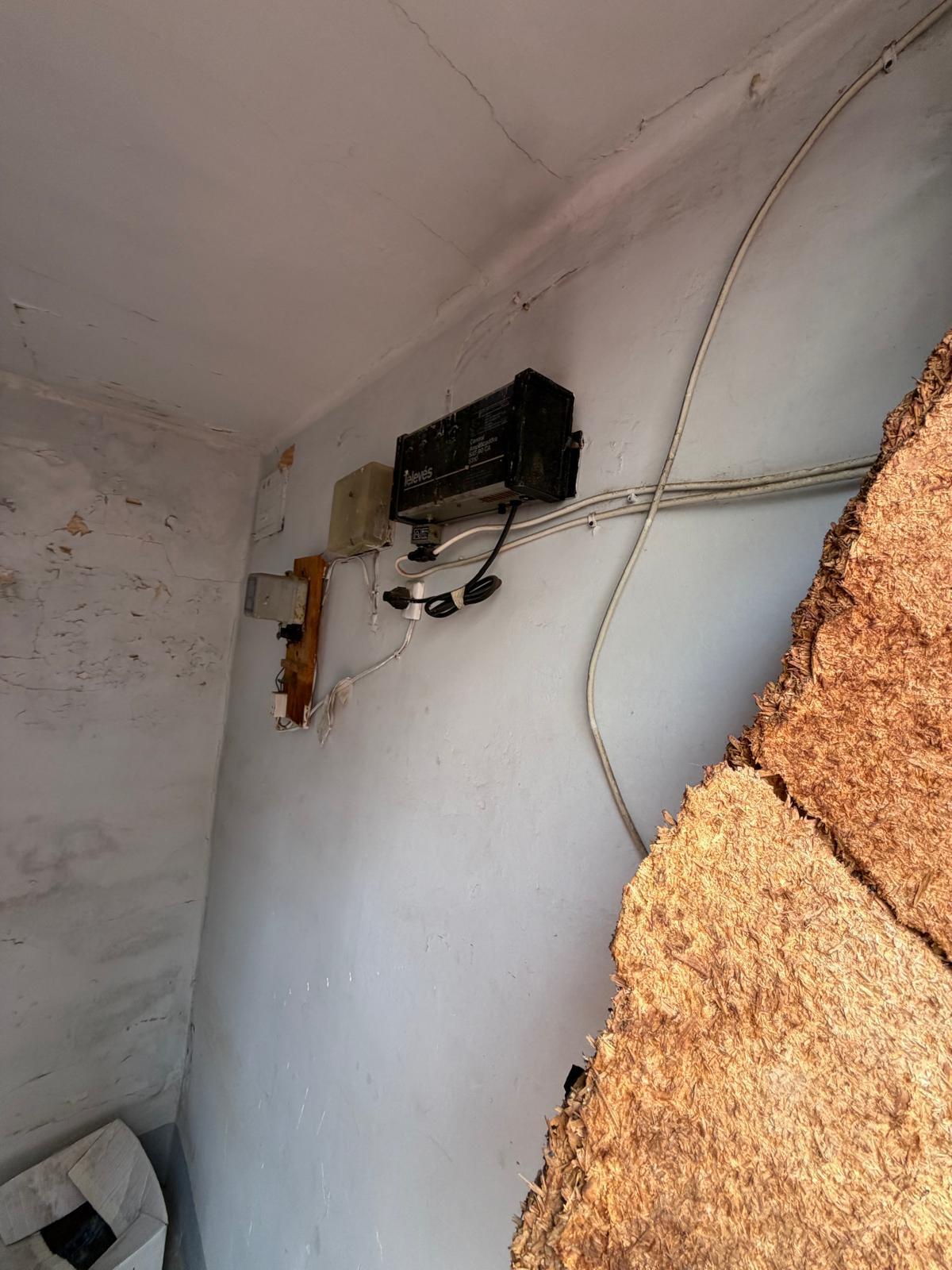 Así está el interior del antiguo edificio de Correos en Gandia