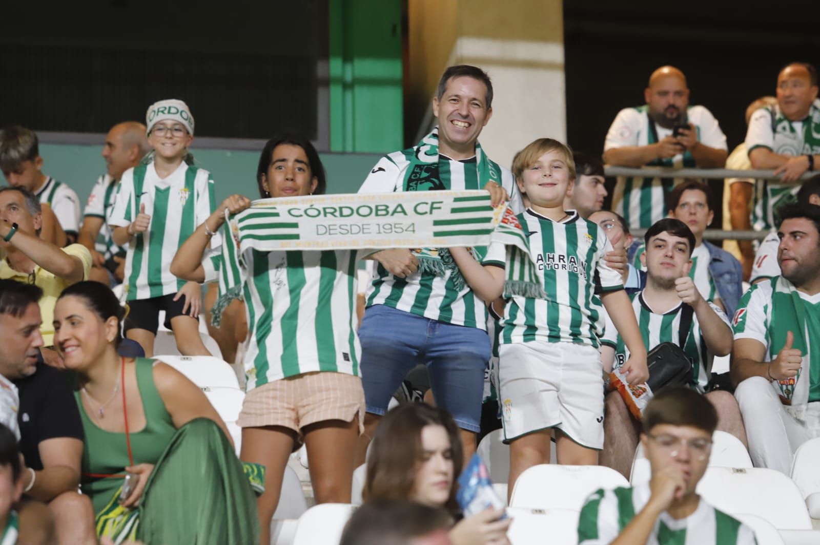 Córdoba CF-Racing de Santander | Las imágenes de la afición en El Arcángel