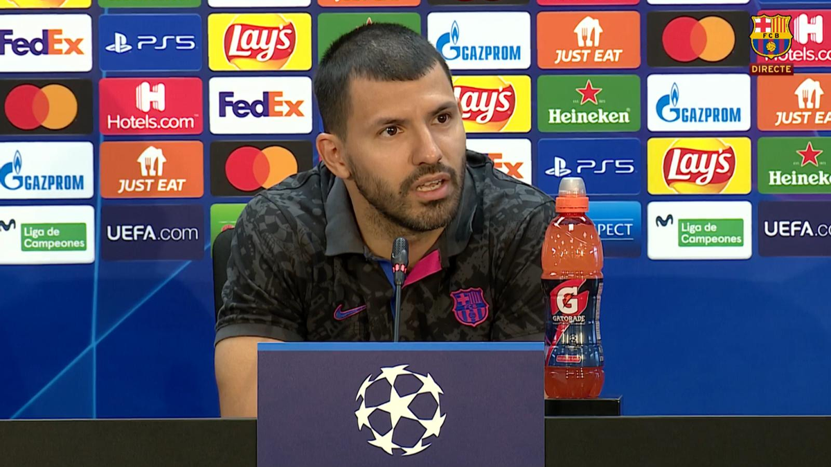 Agüero: "Estoy muy agradecido por el cariño de la afición"