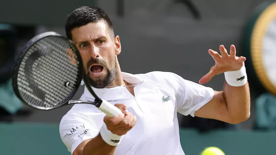 Djokovic enseña los colmillos y buscará venganza ante Sinner