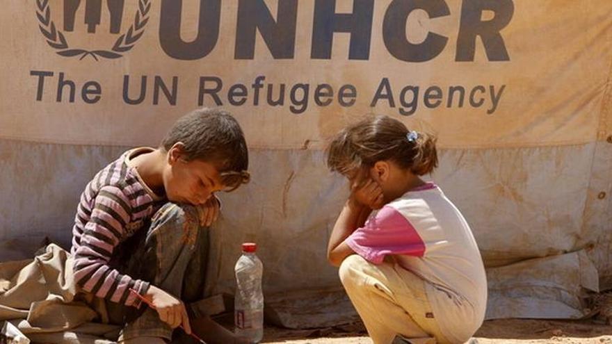 El número de niños refugiados por la guerra en Siria llega a un millón