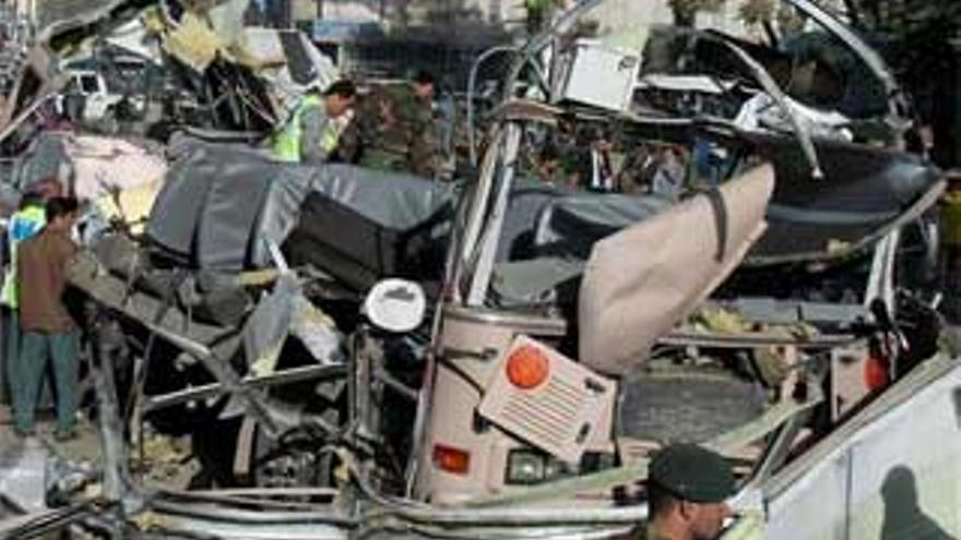 30 muertos en Kabul tras un atentado suicida talibán