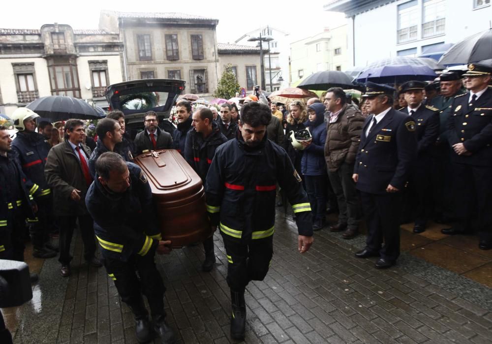 Funeral por Eloy Palacio, bombero fallecido en Oviedo